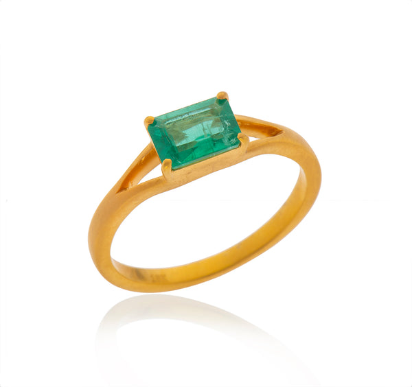 Nava Zahavi Destiny Emerald Ring